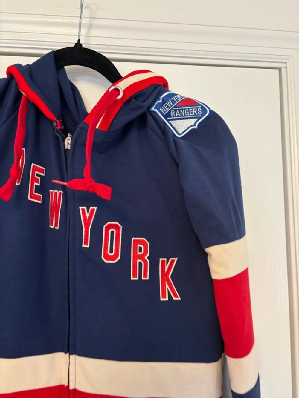 Hockey Sockey New York Rangers NHL Fleece Onesie Youth Large
